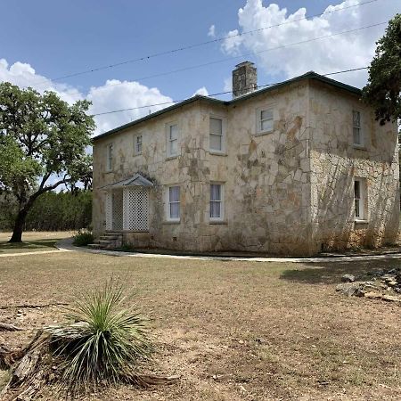 Hacienda Del Rio River Home Бандера Экстерьер фото